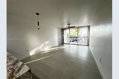 10625 SW 112th Ave #306, Miami, FL 33176 - Photo 4