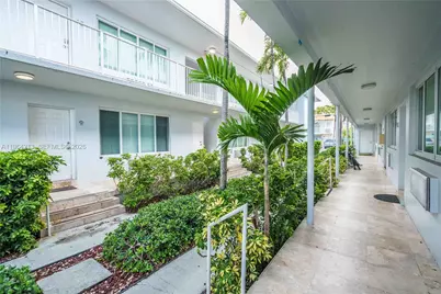 7325 Carlyle Ave #8, Miami Beach, FL 33141 - Photo 18
