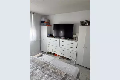 [Address not provided], Miami Beach, FL 33139 - Photo 4