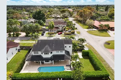 11983 SW 99th St, Miami, FL 33186 - Photo 32