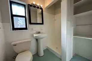 926 Polk St, Hollywood, FL 33019 - Photo 14