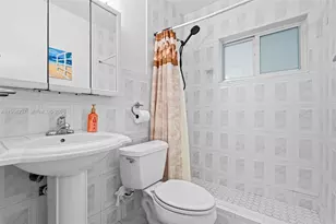 15401 NW 28th Ct, Miami Gardens, FL 33054 - Photo 26