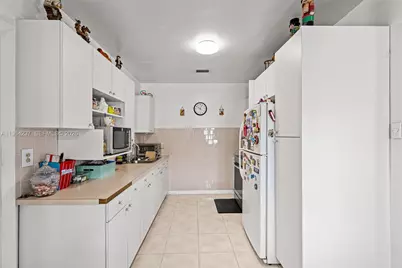 15401 NW 28th Ct, Miami Gardens, FL 33054 - Photo 4