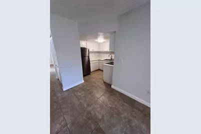 5782 SW 61st St #5782, Miami, FL 33143 - Photo 6