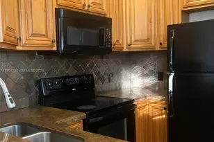 620 Cypress Club Way, Deerfield Beach, FL 33064 - Photo 4