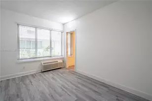 7325 Carlyle Ave, Miami Beach, FL 33141 - Photo 6