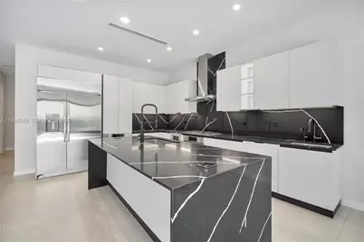 2962 W Trade Ave, Coconut Grove, FL 33133 - Photo 16