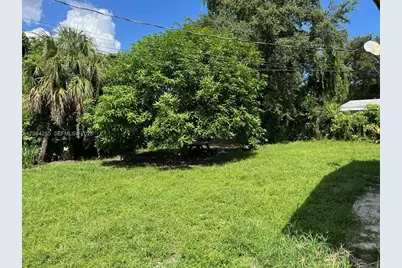 3921-3923 NW 164th St, Miami Gardens, FL 33054 - Photo 12