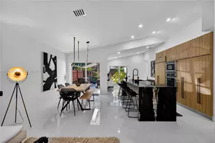 160 SW 206th Ave, Pembroke Pines, FL 33029 - Photo 10