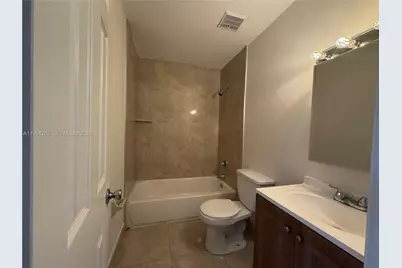 6085 W Flagler St #0, Miami, FL 33144 - Photo 8