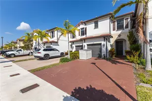 3419 W 105th Pl, Hialeah, FL 33018 - Photo 2