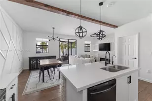 3419 W 105th Pl, Hialeah, FL 33018 - Photo 16