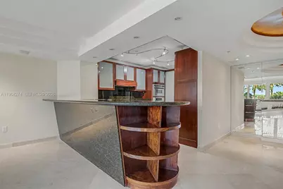 3 Grove Isle Dr #C208, Miami, FL 33133 - Photo 4