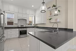 912 NE 17th Way, Fort Lauderdale, FL 33304 - Photo 12