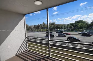 14185 SW 87th St, Miami, FL 33183 - Photo 10