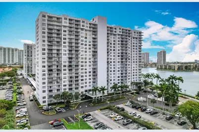 2801 NE 183rd St #1504W, Aventura, FL 33160 - Photo 8