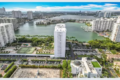 2801 NE 183rd St #1504W, Aventura, FL 33160 - Photo 54