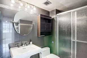 2801 NE 183rd St, Aventura, FL 33160 - Photo 42