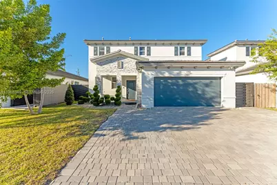 13611 SW 184th Ter, Miami, FL 33177 - Photo 2