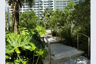 1500 Bay Rd #544S, Miami Beach, FL 33139 - Photo 16