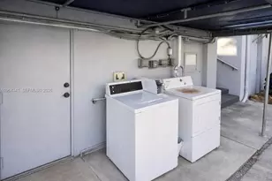 5305 Biscayne Blvd, Miami, FL 33137 - Photo 10