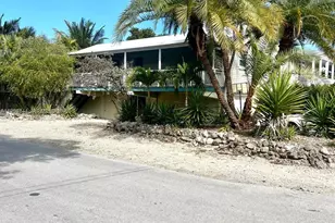 31107 Ave I, Big Pine, FL 33043 - Photo 34