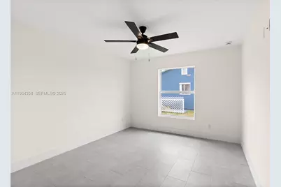 560 SW Carter Ave, Port Saint Lucie, FL 34983 - Photo 20