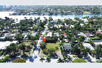 1000 Harrison St, Hollywood, FL 33019 - Photo 2