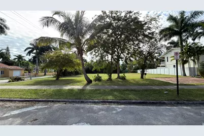 1000 Harrison St, Hollywood, FL 33019 - Photo 26