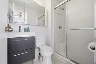 2 Simonton Cir, Weston, FL 33326 - Photo 18