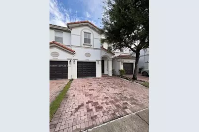 10762 NW 80th Ln, Doral, FL 33178 - Photo 1