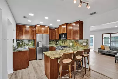 1517 Moffett St, Hollywood, FL 33020 - Photo 6