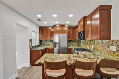 1517 Moffett St, Hollywood, FL 33020 - Photo 10