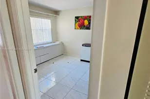 725 NW 123rd Ave, Miami, FL 33182 - Photo 8