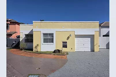 725 NW 123rd Ave, Miami, FL 33182 - Photo 2