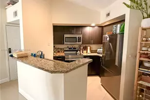 13060 Vista Isles Dr, Sunrise, FL 33325 - Photo 8