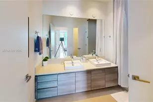 1080 N Brickell Ave, Miami, FL 33131 - Photo 26