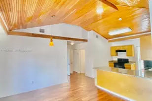 2402 NW 42nd St, Miami, FL 33142 - Photo 10