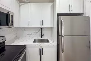 6322 NE 1st Pl, Miami, FL 33138 - Photo 10