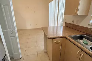 2117 NE 7th St, Homestead, FL 33033 - Photo 8