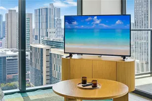 11 NE 6th, Miami, FL 33132 - Photo 32