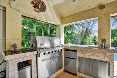 1614 Eastlake Way, Weston, FL 33326 - Photo 12