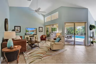 1614 Eastlake Way, Weston, FL 33326 - Photo 18