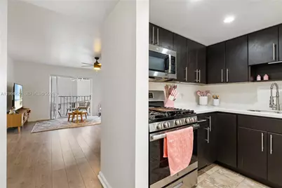 1615 Meridian Ave #202, Miami Beach, FL 33139 - Photo 10