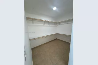 18870 NW 57th Ave #204, Hialeah, FL 33015 - Photo 12