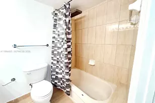 1750 N Bayshore Dr, Miami, FL 33132 - Photo 10