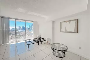 1750 N Bayshore Dr, Miami, FL 33132 - Photo 4