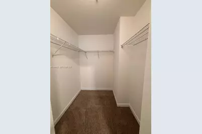 5457 SW 41st St, Pembroke Park, FL 33023 - Photo 22