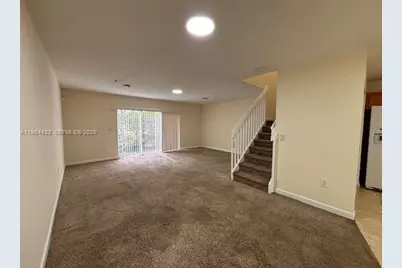 5457 SW 41st St, Pembroke Park, FL 33023 - Photo 6