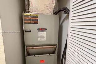 5457 SW 41st St, Pembroke Park, FL 33023 - Photo 32